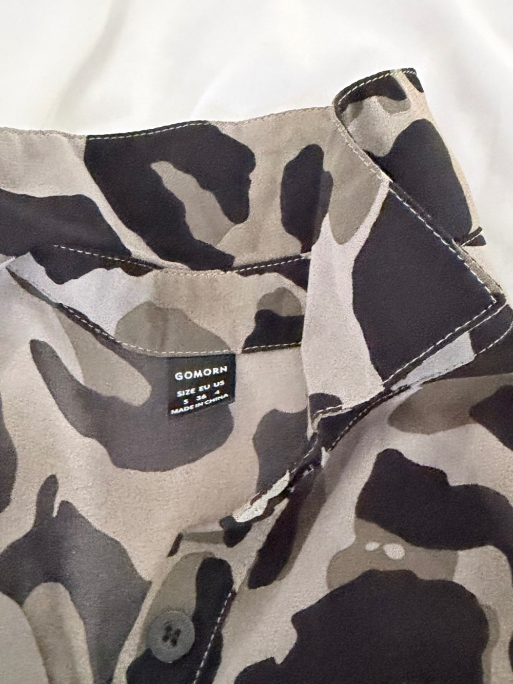 Leopard Print Blouse - Picture 2 of 2